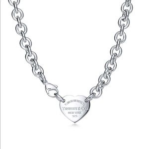 Tiffany heart tag choker
